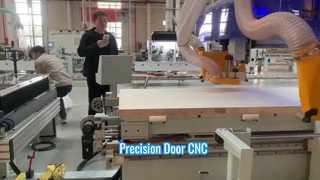 آلة النجارة الدقيقة للباب CNC .2